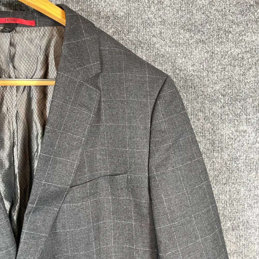 Hugo Boss Blazer Mens 46L Grey Windowpane Wool Sport Coat Suit Jacket Business